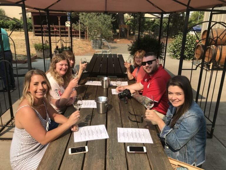 San Francisco: Sonoma Wine Country Tour with Tastings - Getting out of San Francisco: pickup and the early Golden Gate photo stop