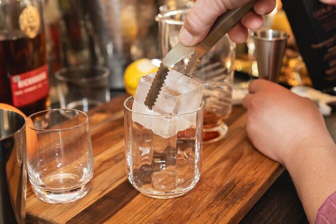 San Francisco Whiskey Cocktail Class: Views and City History - Quick practical tips so you enjoy it more