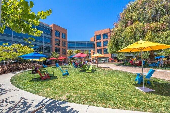 Silicon Valley Private Tour - Apple landmarks and the little stops that make it feel personal