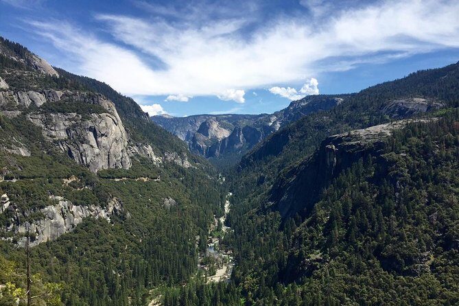 Small Group Yosemite and Giant Sequoias Day Trip from San Francisco - San Francisco to Yosemite: the early pickup, the long drive, and how to survive it