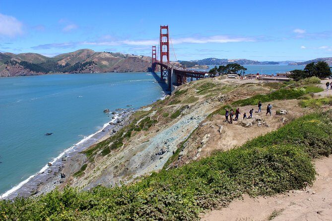 The Presidio: Main Post to the Golden Gate Bridge - Presidio Officers’ Club: start in a historic building, not at a billboard