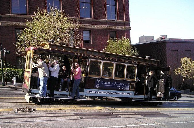 Track and Talk, San Francisco Cable Car Tour with Audio Guide - Chinatown Time: Ross Alley and Fortune Cookie Factory Stops