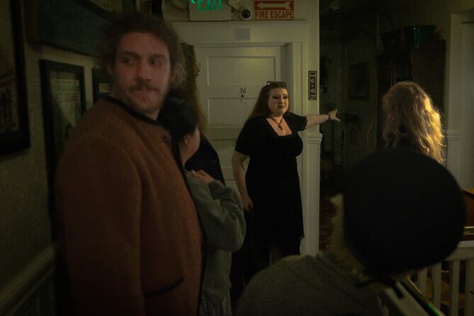 VIP Haunted Hotel Experience: Ghost Hunting plus Cocktail - How the VIP haunted hotel tour works in 1 hour 45 minutes