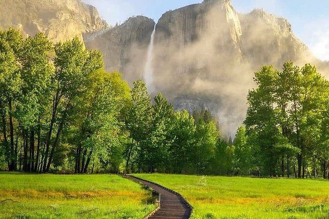 Yosemite National Park & Giant Sequoias 2-Day Semi-Guided Tour - Waterfalls and the short hikes that give you real payoff